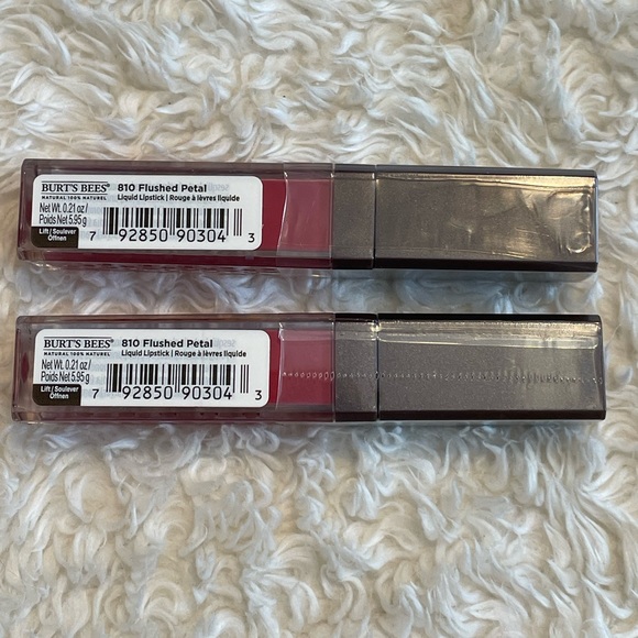 2 Piece Bundle Burt’s Bee’s Liquid Lipstick in Flushed Petal 810 Never Opened - Picture 3 of 3
